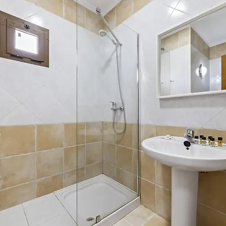 Flora - Vipvipvillas 别墅