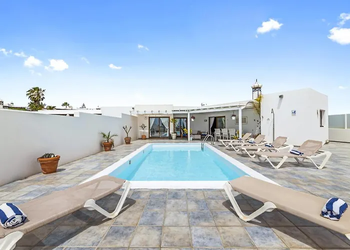 فيلة Flora - Vipvipvillas